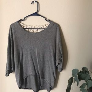 Cute butterfly sleeve top with floral details